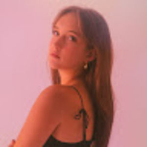 Meet your Posher, Ella